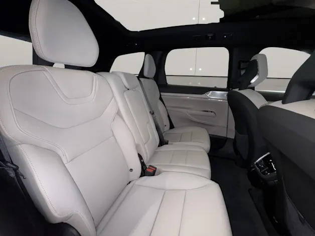 Volvo EX90 Twin Plus AWD