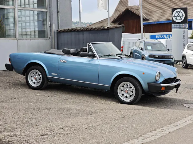 Fiat 124 Spider 2000 DS Europa Veteran