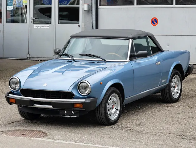 Fiat 124 Spider 2000 DS Europa Veteran