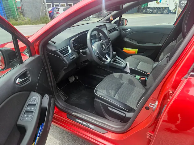 Mitsubishi Colt 1.6 HEV Instyle