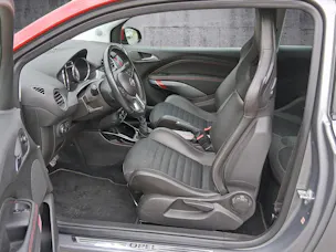 Opel Adam 1.4i Turbo Rocks S S/S
