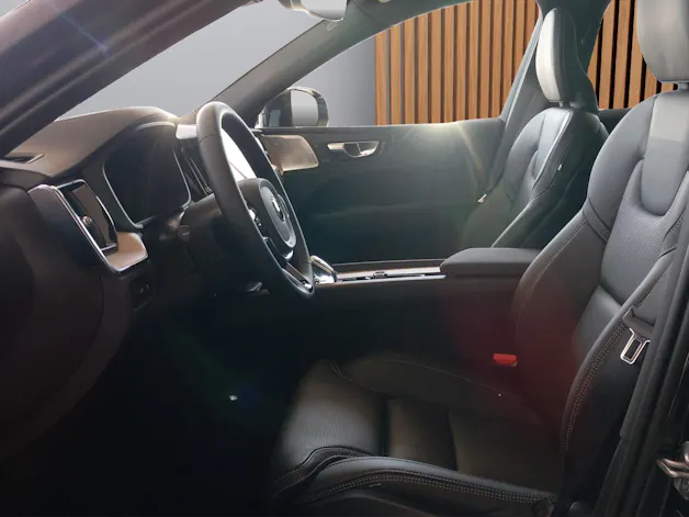 Volvo XC60 2.0 T6 TE Ultra Dark eAWD