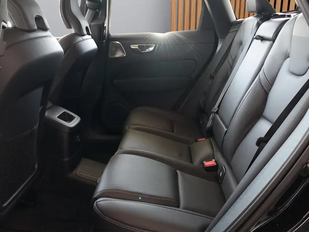 Volvo XC60 2.0 T6 TE Ultra Dark eAWD