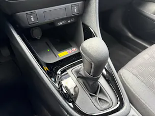 Toyota Yaris 1.5 VVT-i HSD Trend