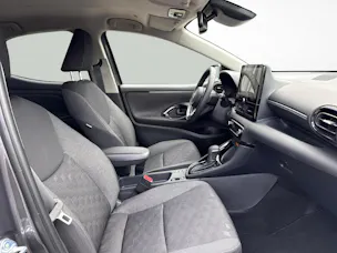 Toyota Yaris 1.5 VVT-i HSD Trend