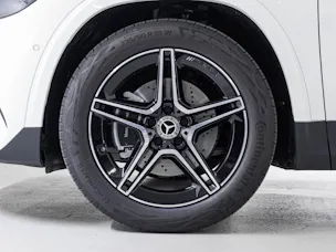 Mercedes-Benz GLA 200 Night Star