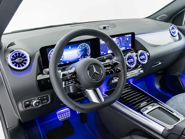 Mercedes-Benz GLA 200 Night Star