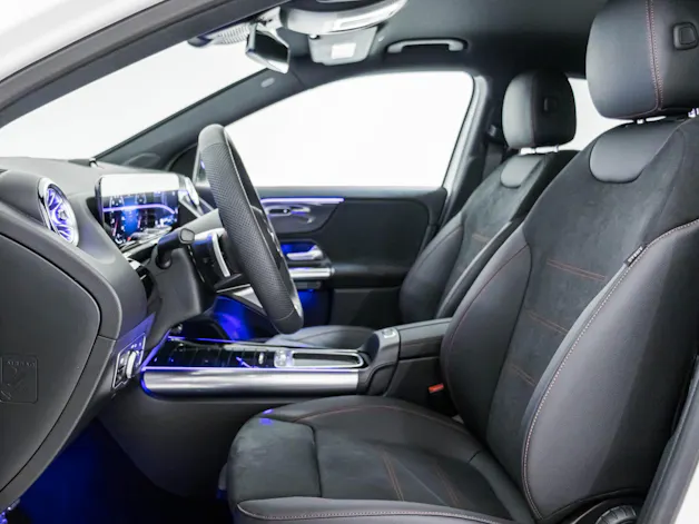 Mercedes-Benz GLA 200 Night Star