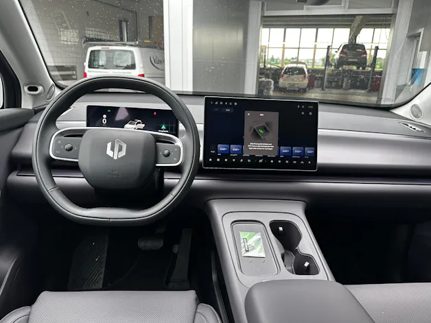 Leapmotor C10 1.5 Hybrid EV