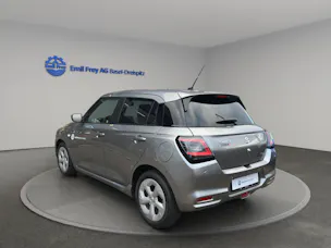 Suzuki Swift 1.2 Sakura Top Hybrid