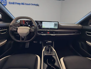 https://vehicle.imgix.net/4293738/49706bb4-2937-4250-ae7f-b9e29f9b27e2.jpg