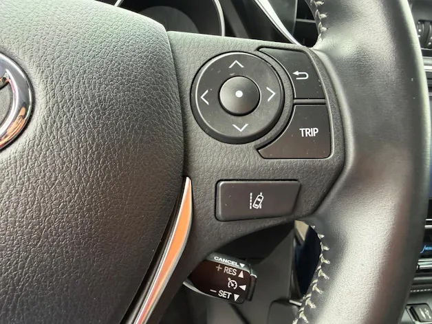 Toyota Auris Touring Sports 1.8 HSD Trend