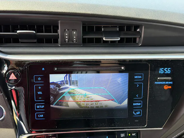 Toyota Auris Touring Sports 1.8 HSD Trend
