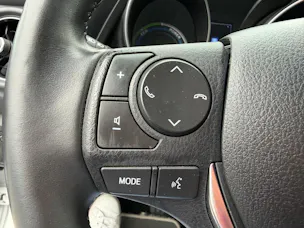 Toyota Auris Touring Sports 1.8 HSD Trend
