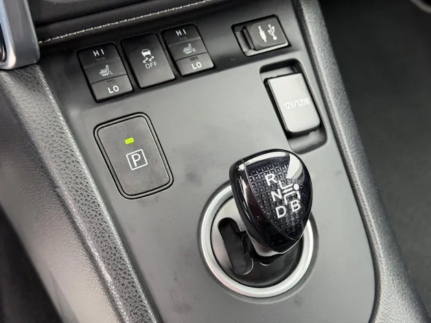 Toyota Auris Touring Sports 1.8 HSD Trend