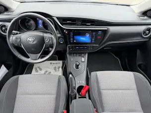 Toyota Auris Touring Sports 1.8 HSD Trend