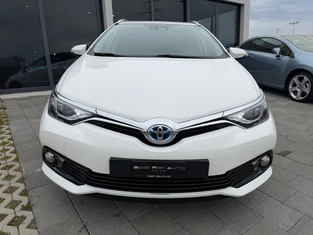 Toyota Auris Touring Sports 1.8 HSD Trend