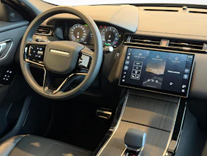 https://vehicle.imgix.net/4293806/4f6c6462-3cda-437b-9959-36513d36694a.jpg