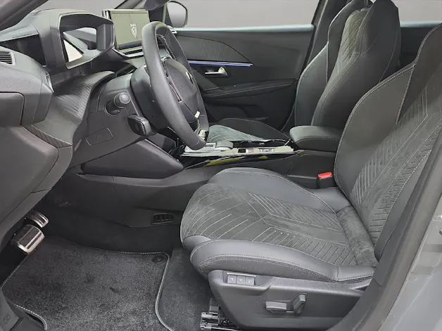 Peugeot 208 1.2 Hybrid 145 GT