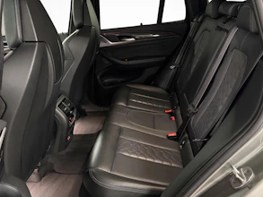 https://vehicle.imgix.net/4293837/3d768166-be0a-4d30-86f7-a917b785a8a3.jpg
