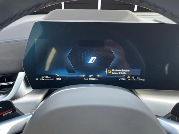 BMW X1 30e xDrive paddles