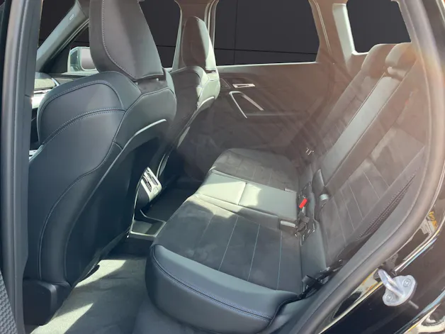 BMW X1 30e xDrive paddles