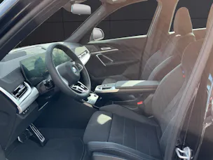 BMW X1 30e xDrive paddles