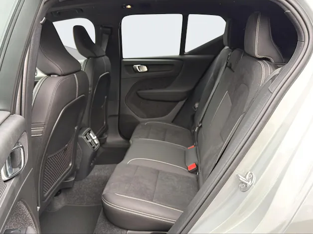 Volvo EX40 Twin Black Edition AWD