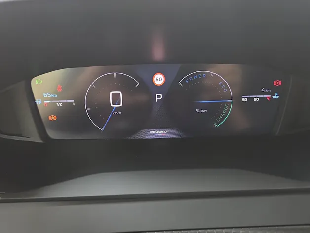 Peugeot 208 1.2 Hybrid Allure