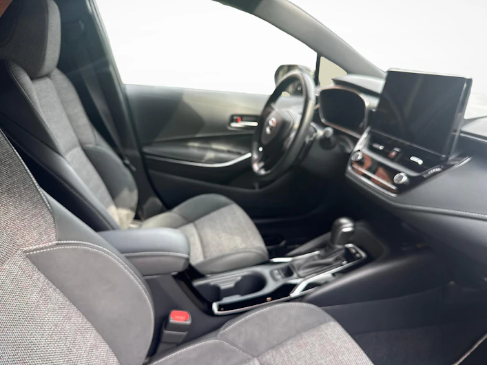 Fahrzeugbild TOYOTA COROLLA