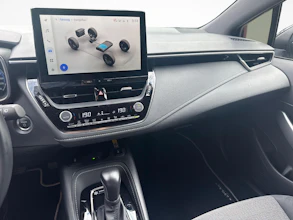 https://vehicle.imgix.net/4293941/5cab8d69-61a7-4f29-8957-b49f911f8138.jpg