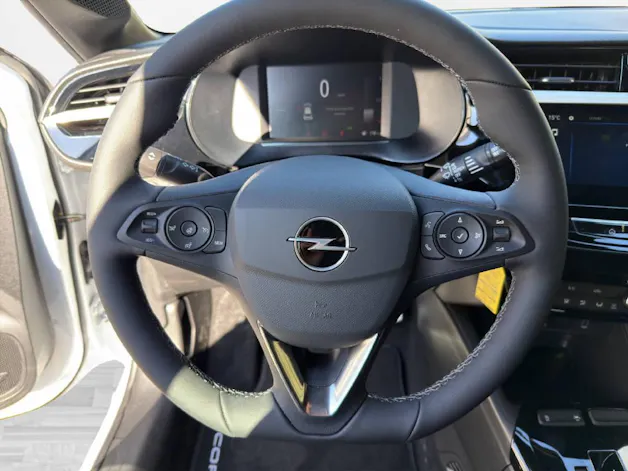 Opel Corsa 1.2 T Hybrid Viva