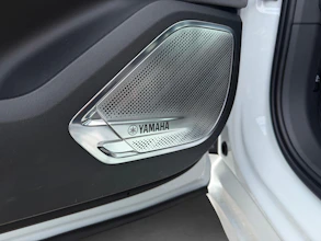 https://vehicle.imgix.net/4294002/5b0981cf-85ff-4637-9bef-2037170bbd66.jpg