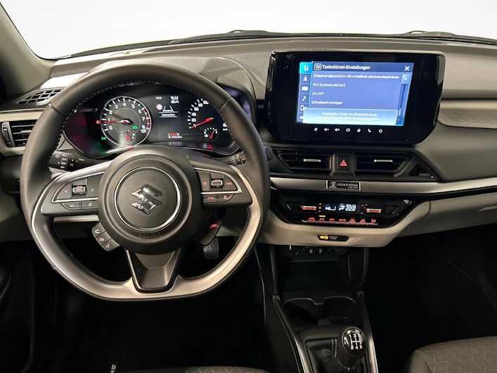 image du véhicule SUZUKI SWIFT