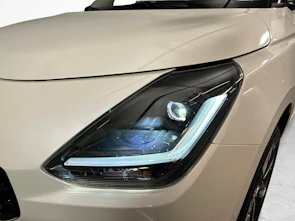 immagine del veicolo SUZUKI Swift 1.2 1st Edition Top Hybrid 4x4