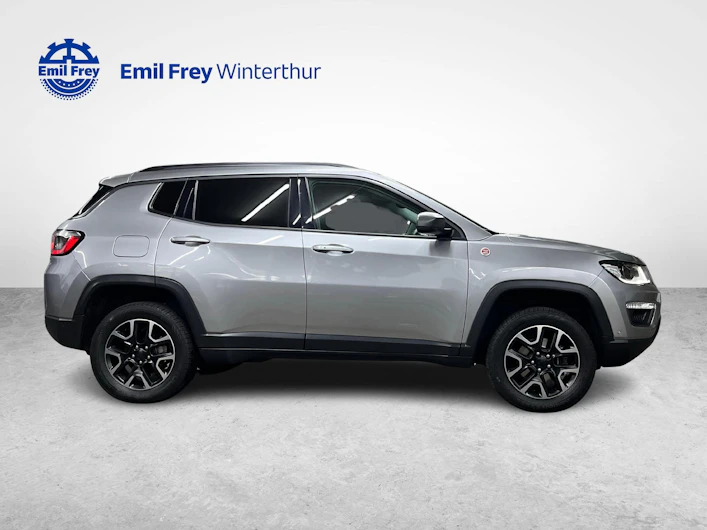 Fahrzeugbild JEEP COMPASS