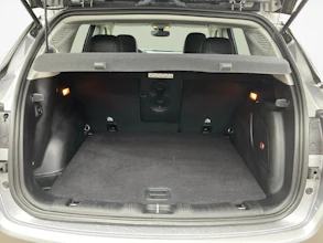 https://vehicle.imgix.net/4294041/76e9c2bd-9081-4371-b607-7ebb2845bed7.jpg