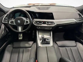 https://vehicle.imgix.net/4294087/12a731d0-2c54-4480-93f9-9448049de0b6.jpg