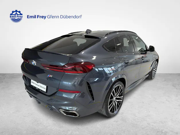 BMW X6 M50i