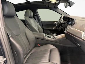 https://vehicle.imgix.net/4294087/e480d566-12b6-45bf-a169-9a5daff5b969.jpg