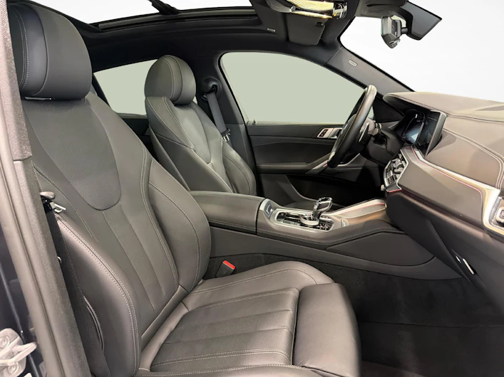 immagine del veicolo BMW X6