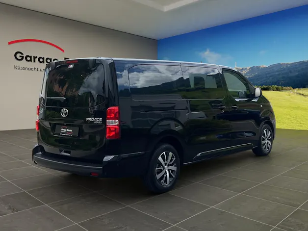 Toyota PROACE Verso L2 2.2 D Trend