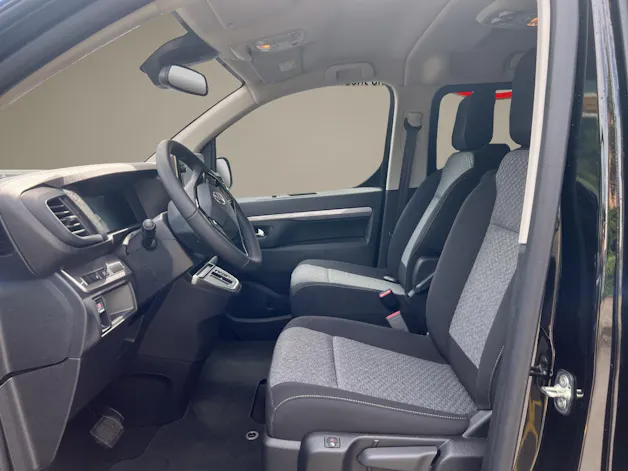 Toyota PROACE Verso L2 2.2 D Trend
