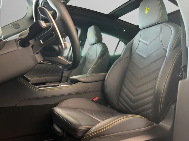 Maserati Grecale 2.0 Hybrid Modena