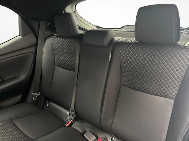 Toyota Yaris 1.5 VVT-i HSD Premium