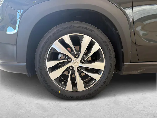 Suzuki S-Cross 1.5 Piz Sulai Top Hybrid 4x4 - Ruote invernali incluse