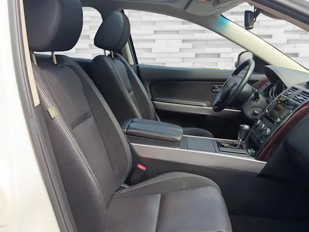 Mazda CX-9 3.7 V6 Revolution