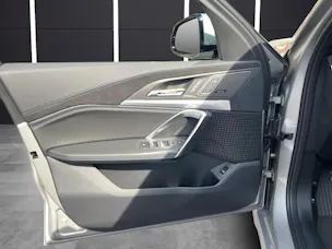 BMW X1 23d xDrive paddles