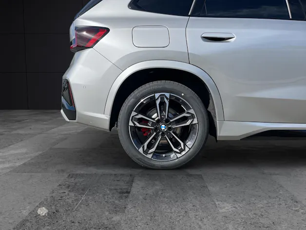 BMW X1 23d xDrive paddles