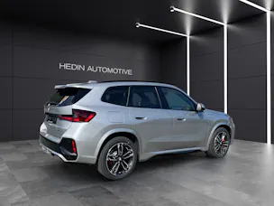 BMW X1 23d xDrive paddles